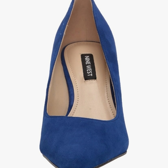 Nine West Workin Pointy Toe Pumps - Picture 8 of 8